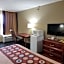 Super 8 by Wyndham Bellefontaine