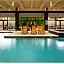 Holiday Inn and Suites Charleston West by IHG