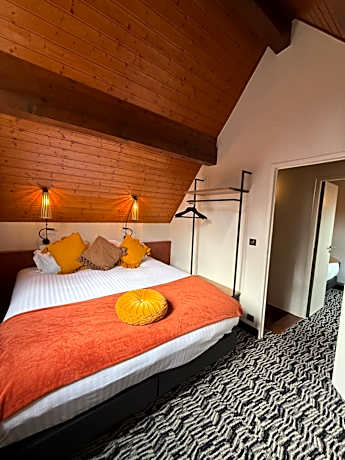 Three-Bedroom Chalet