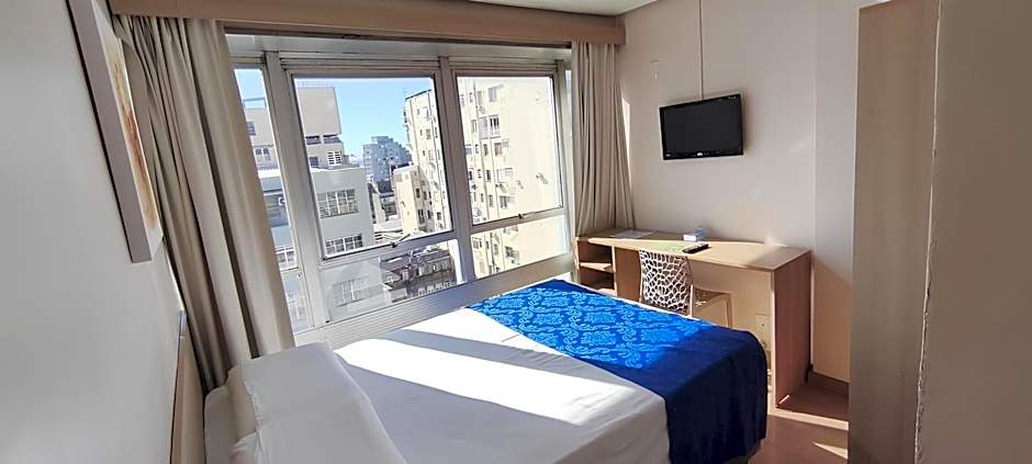 Hotel Dan Inn Express Porto Alegre - Próximo ao Complexo Santa Casa e Araújo Viana