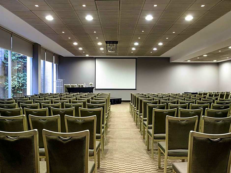 Pullman Santiago Vitacura