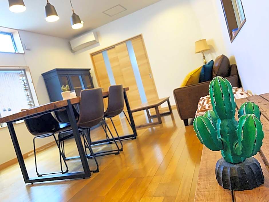 Cactus Inn