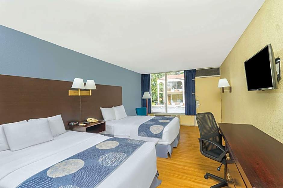 Days Inn by Wyndham Statesville