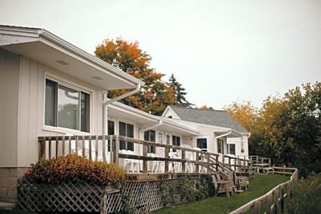 Seagull Bay Motel