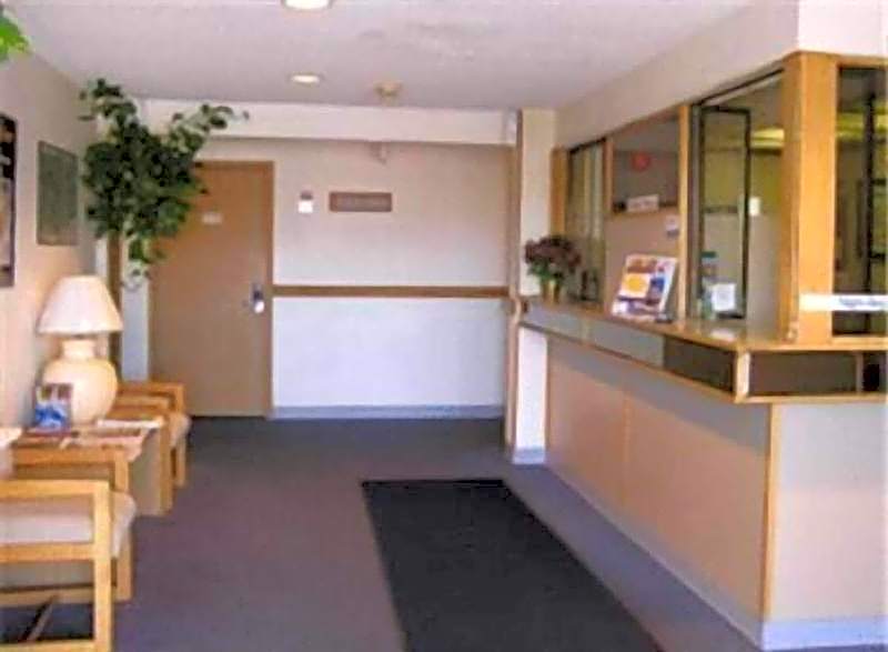 Travelers Inn