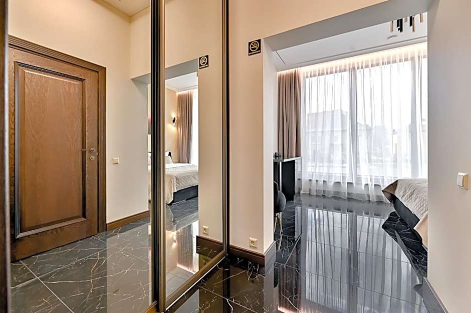 Diamond svečių namai