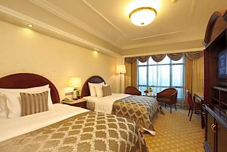 Executive Twin Room City View