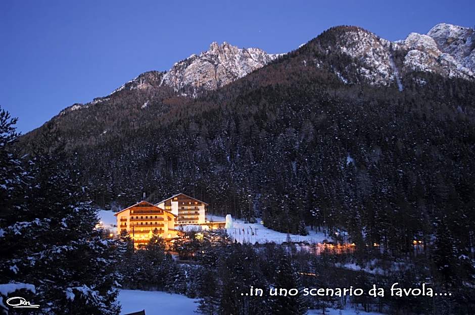Hotel Shandranj