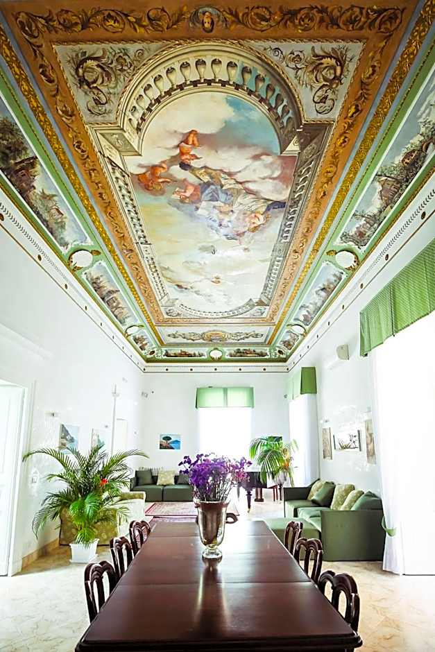 NapoliMia Boutique Hotel