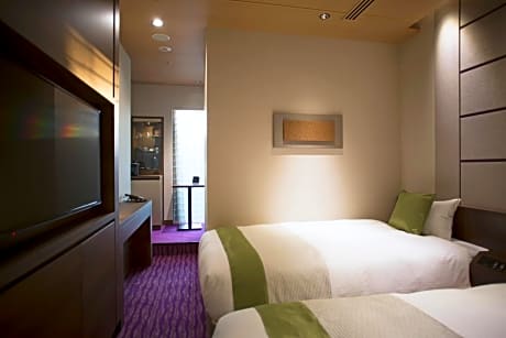 Superior Twin Room B - Non-Smoking