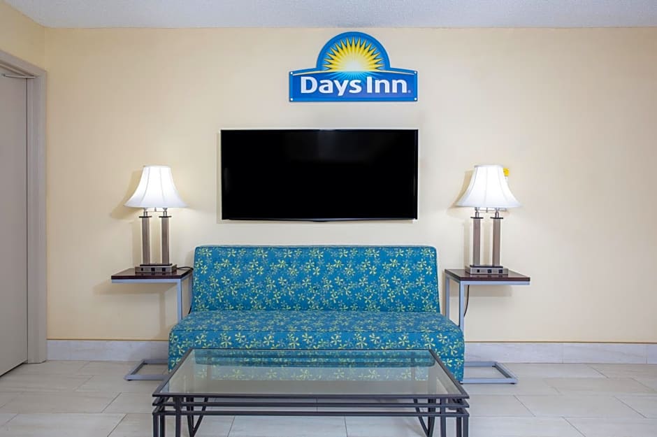 Days Inn by Wyndham Chipley