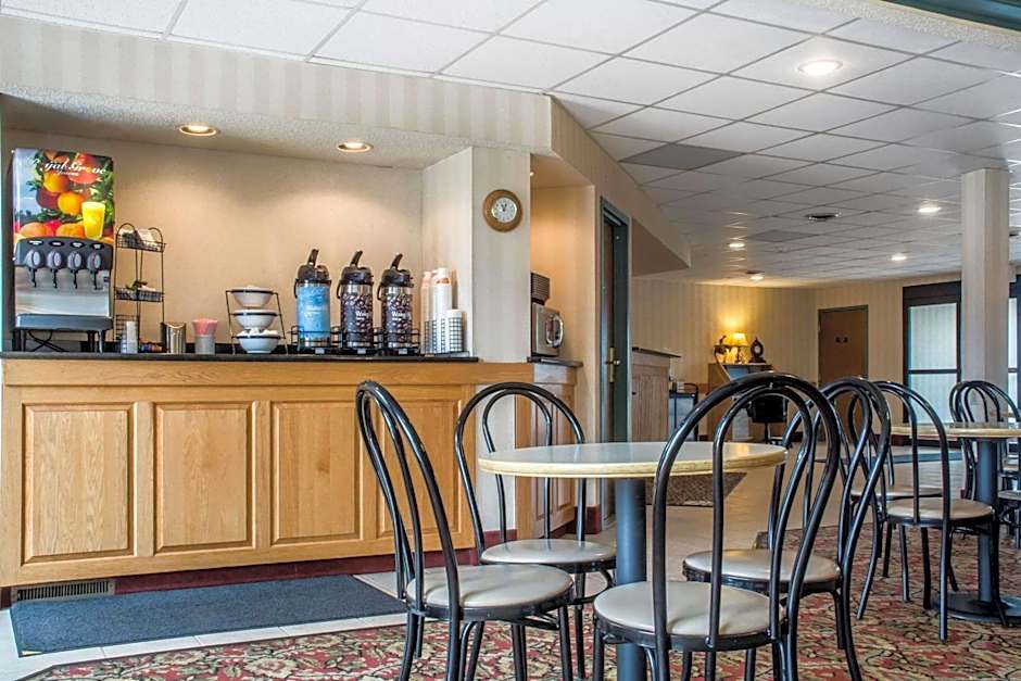 Quality Inn & Suites Mansfield