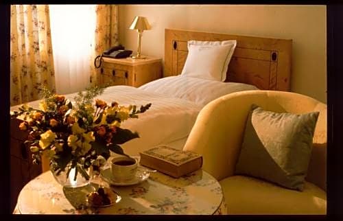 Unser kleines Hotel Café Göbel