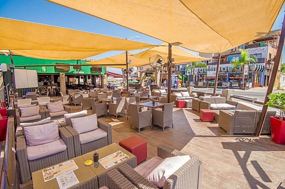 Windmills Hotel Apartments