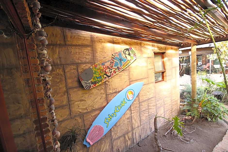 Saltycrax Backpackers