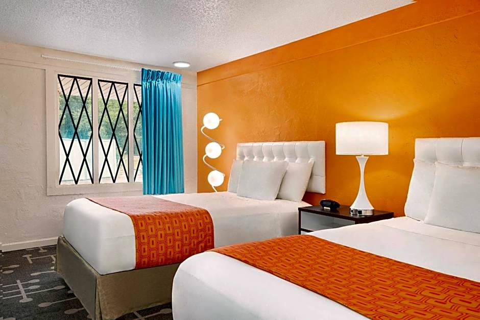 Dover Inn and Suites