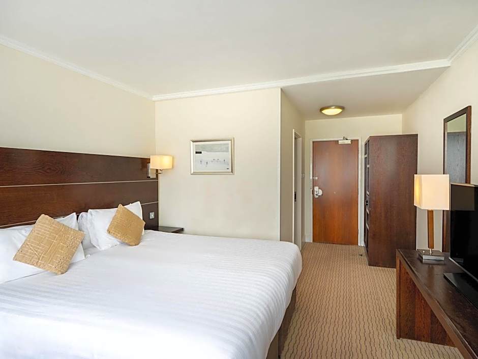 Mercure Maidstone Great Danes Hotel