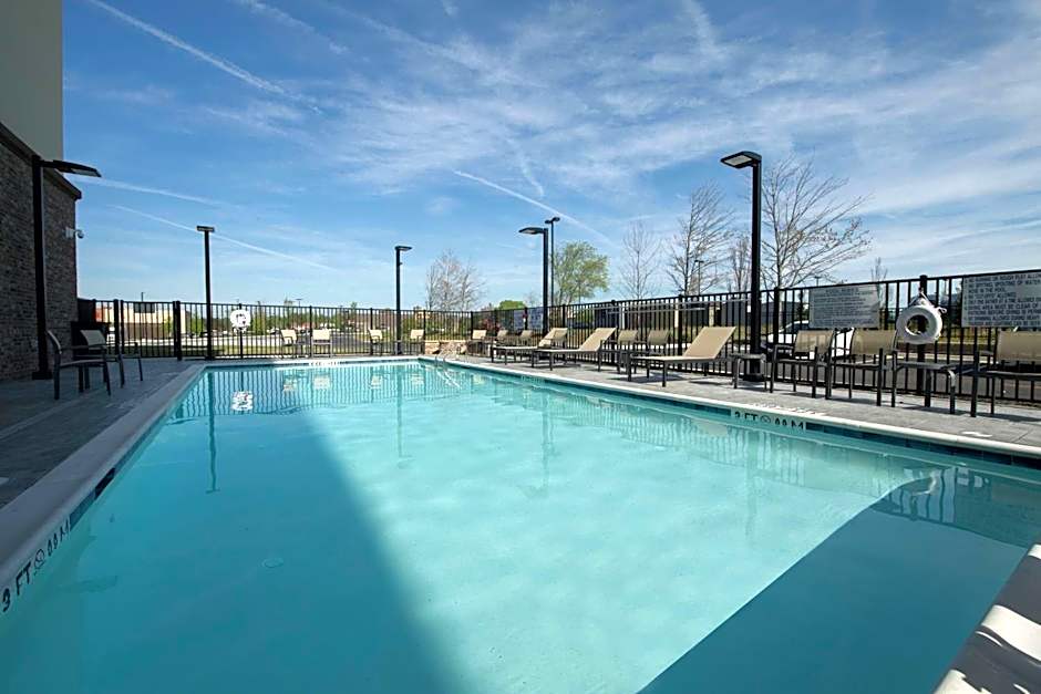 Hampton Inn & Suites Snellville Atlanta Ne