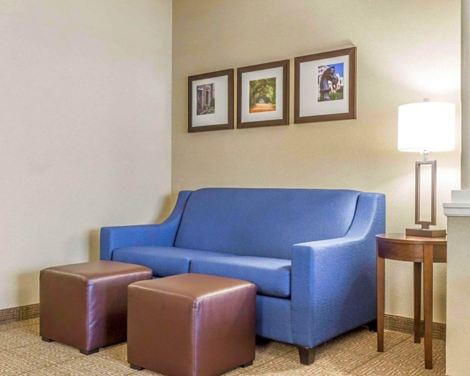 Comfort Suites At Isle Of Palms Connector