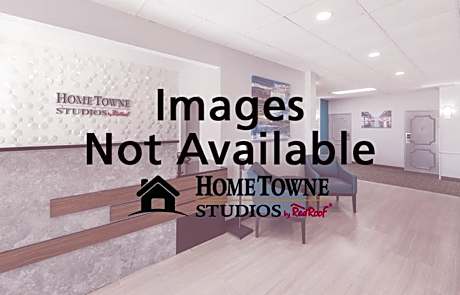 HomeTowne Studios by Red Roof Chantilly
