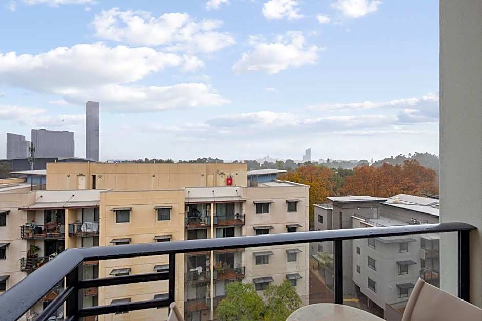 Luxurious City Apartment