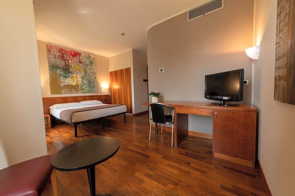 HOTEL QUERINI Business Hotel Sandrigo