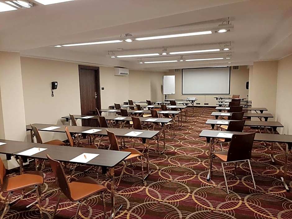 Hotel DeSilva Premium Poznan