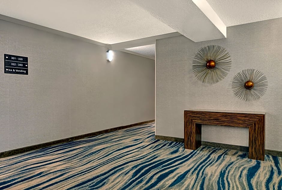 Hampton Inn Patriots Point