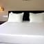 Devon Hotel