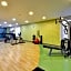 Holiday Inn Express Romulus / Detroit Airport By IHG