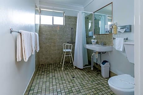 Deluxe Double or Twin Room- Disabled Access