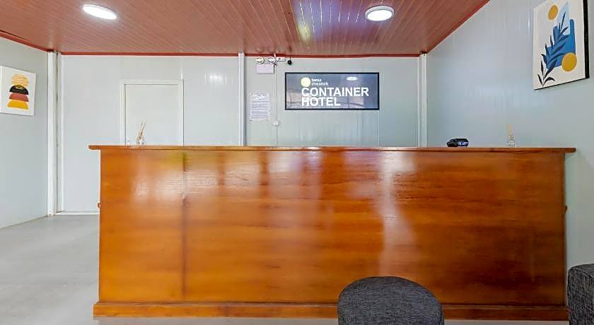 RedDoorz Container @ Teras Cimanuk Garut