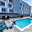 Hampton Inn & Suites Bakersfield Central