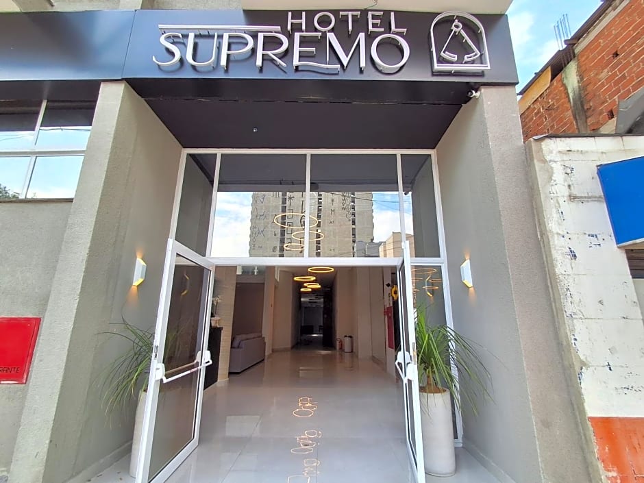 Hotel Supremo