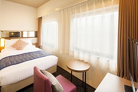 Superior Double Room with Small Double Bed - Smoking