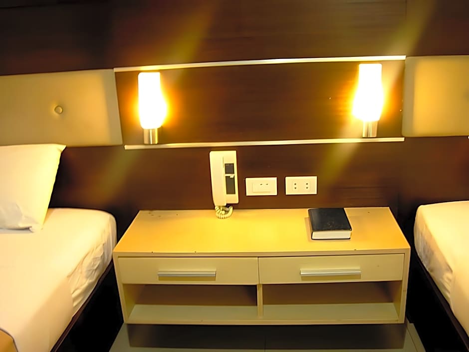 Olongapo Travel Lodge