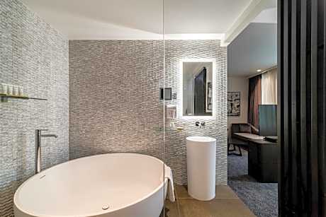 Premium Studio Suite