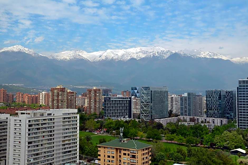 Courtyard by Marriott Santiago Las Condes