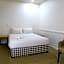 Park Avenue Hotel Motel
