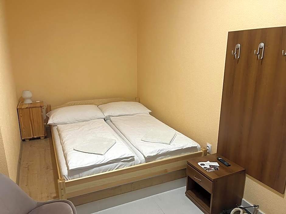 VT6 House & Restaurant