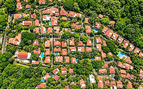 Aguada Anchorage - The Villa Resort, Candolim