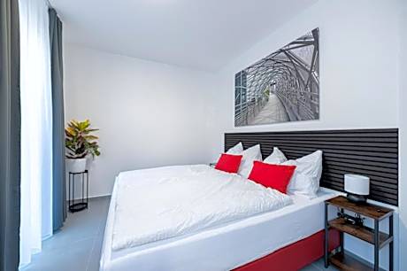 Superior King Suite