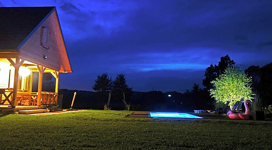 Domek Skowronek z basenem