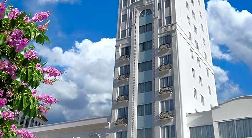 City Bay Palace Hotel