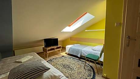 Economy Quadruple Room