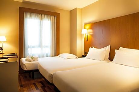 Twin Room with Extra Bed
