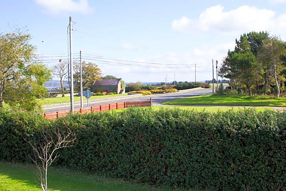 Madra Rua Organic Accommodation