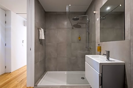 Apartment 1 Bedroom Balcony (Tree Villa) (2 Twin Beds and 1 Twin Sofa Bed)