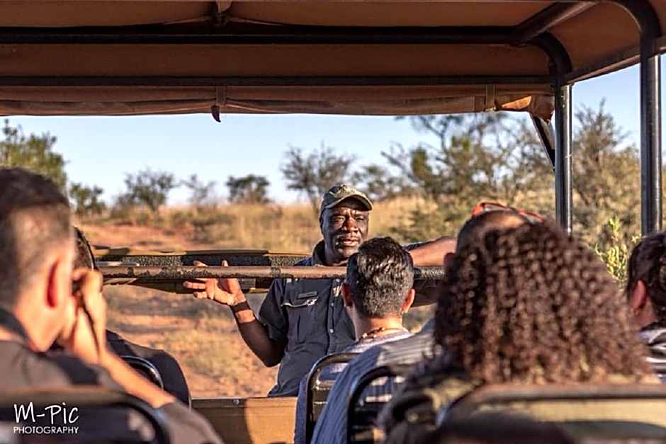 African Hills Safari Lodge & Spa