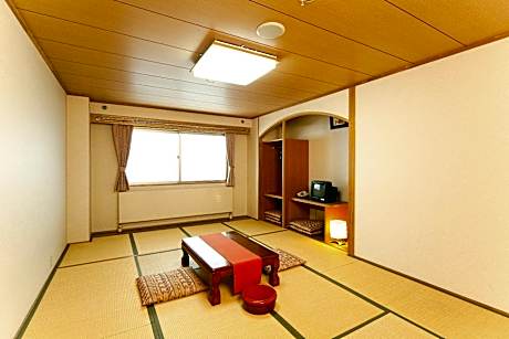 Superior Japanese Style Room with Shared Bathroom - Non-Smoking